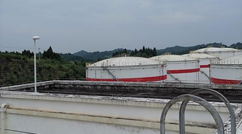 石化行業(yè)的雷電預警系統(tǒng)方案-點擊帶你了解詳情【杭州易造】