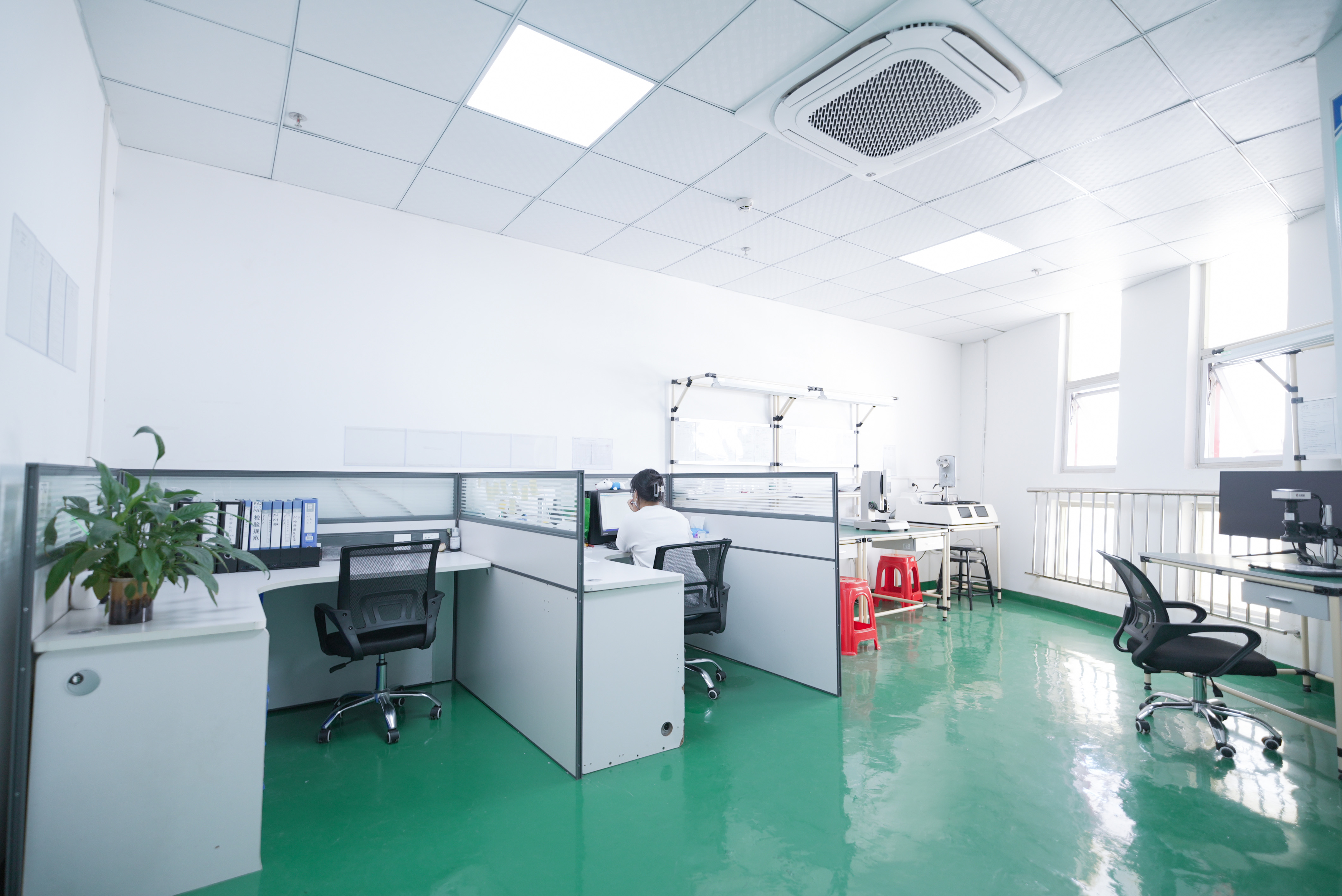 辦公區(qū)