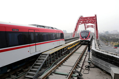 浪涌保護(hù)器